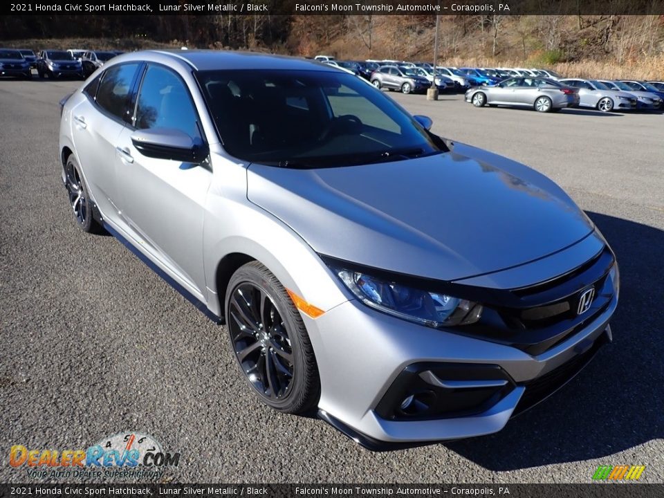 Front 3/4 View of 2021 Honda Civic Sport Hatchback Photo #6