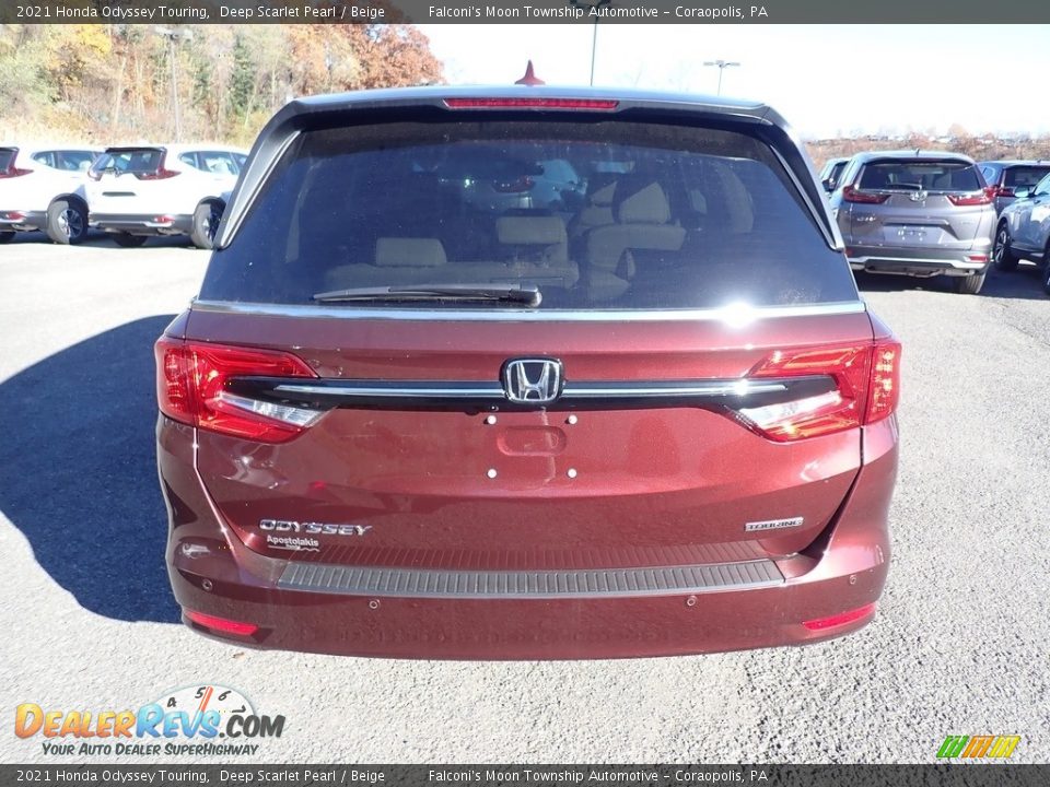 2021 Honda Odyssey Touring Deep Scarlet Pearl / Beige Photo #4