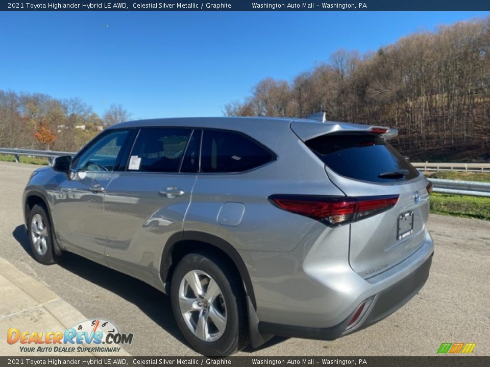 2021 Toyota Highlander Hybrid LE AWD Celestial Silver Metallic / Graphite Photo #2