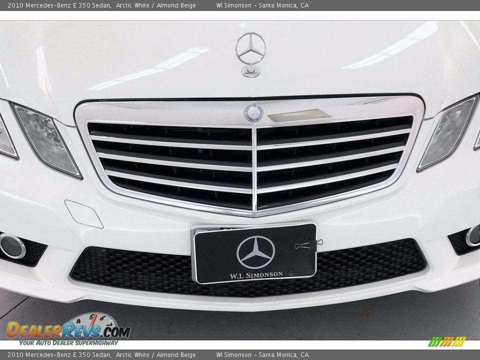 2010 Mercedes-Benz E 350 Sedan Arctic White / Almond Beige Photo #30