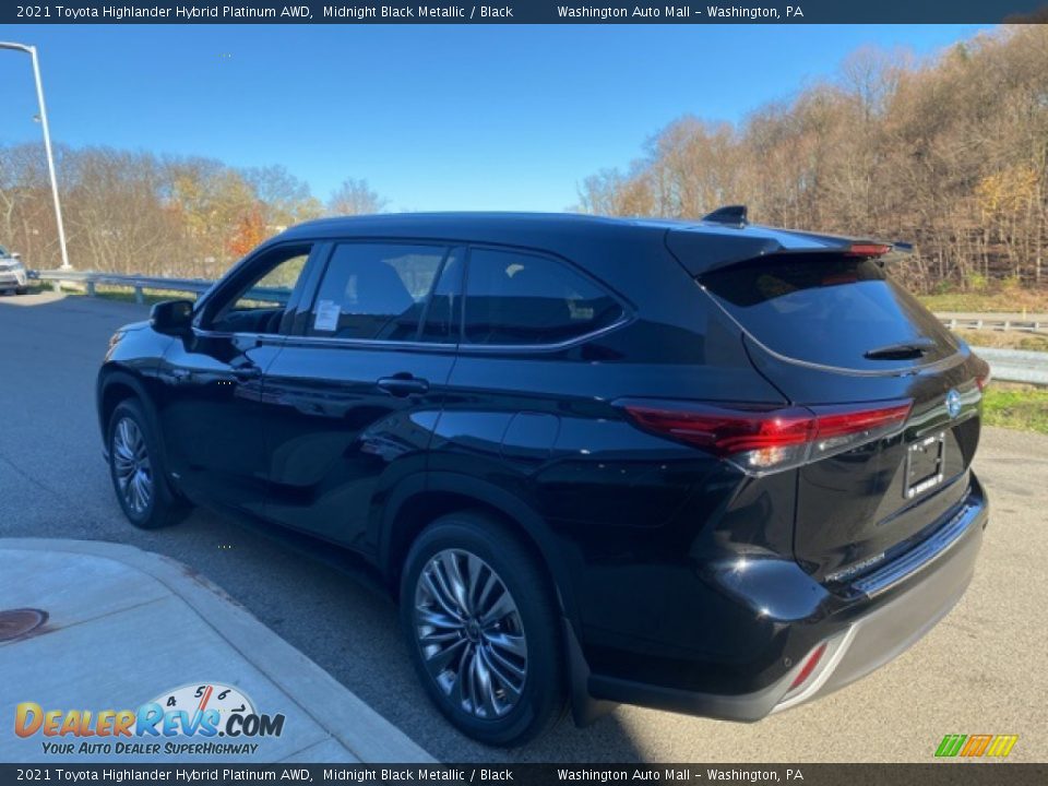 2021 Toyota Highlander Hybrid Platinum AWD Midnight Black Metallic / Black Photo #2