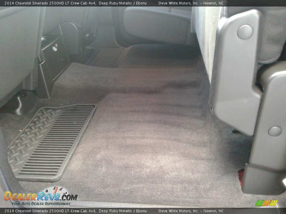 2014 Chevrolet Silverado 2500HD LT Crew Cab 4x4 Deep Ruby Metallic / Ebony Photo #15