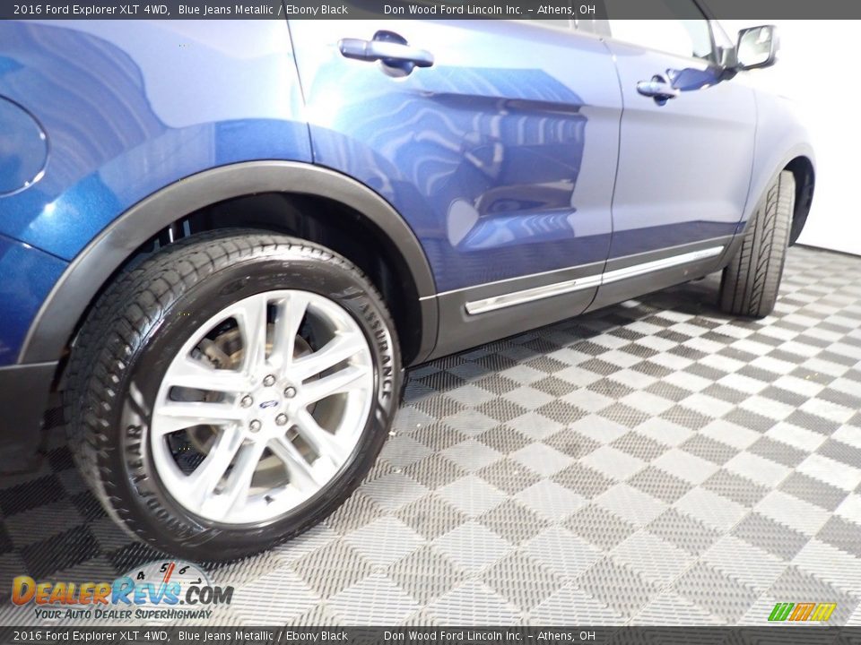 2016 Ford Explorer XLT 4WD Blue Jeans Metallic / Ebony Black Photo #17