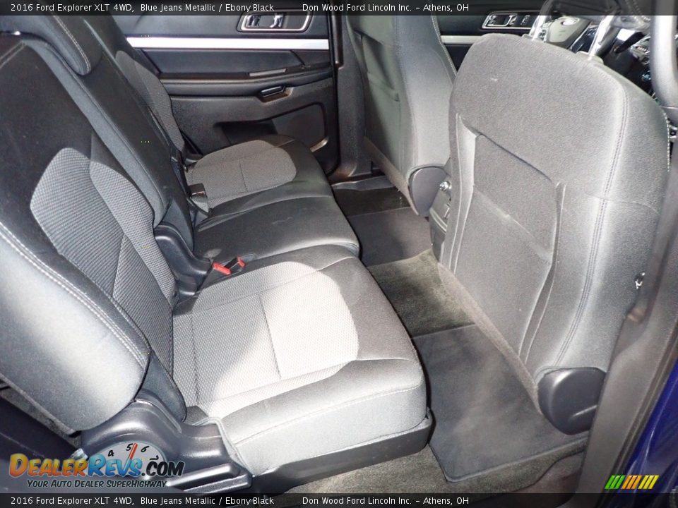 2016 Ford Explorer XLT 4WD Blue Jeans Metallic / Ebony Black Photo #25