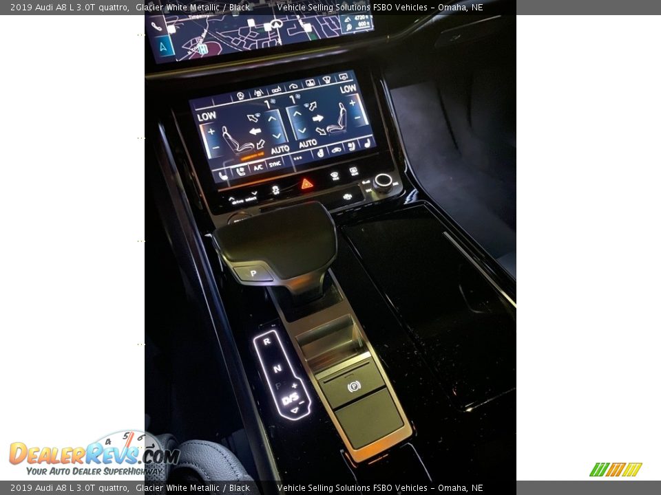 Controls of 2019 Audi A8 L 3.0T quattro Photo #5