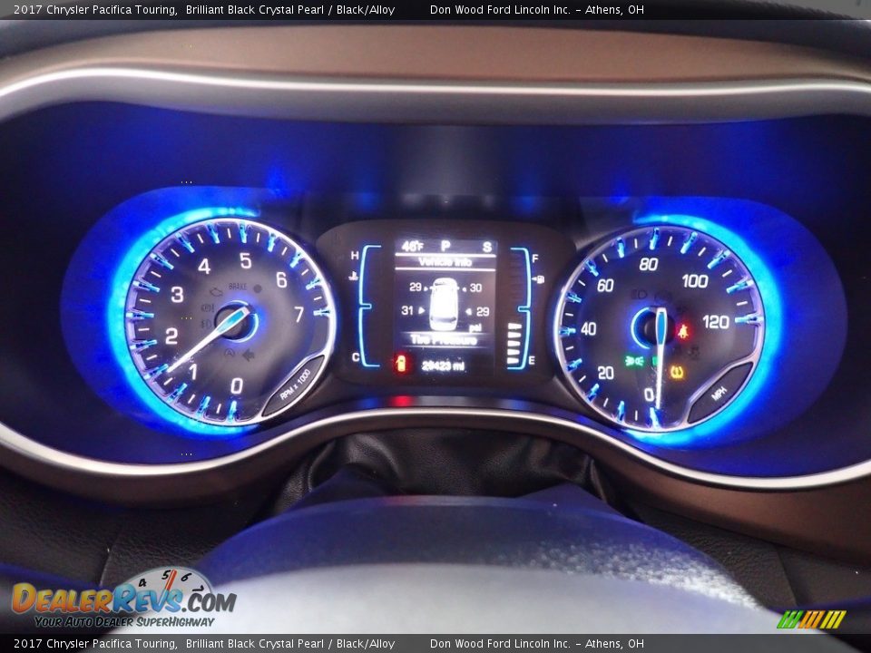 2017 Chrysler Pacifica Touring Brilliant Black Crystal Pearl / Black/Alloy Photo #28
