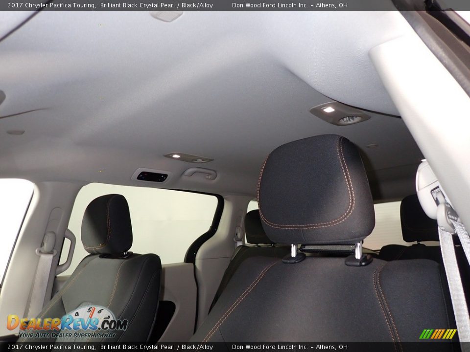 2017 Chrysler Pacifica Touring Brilliant Black Crystal Pearl / Black/Alloy Photo #34