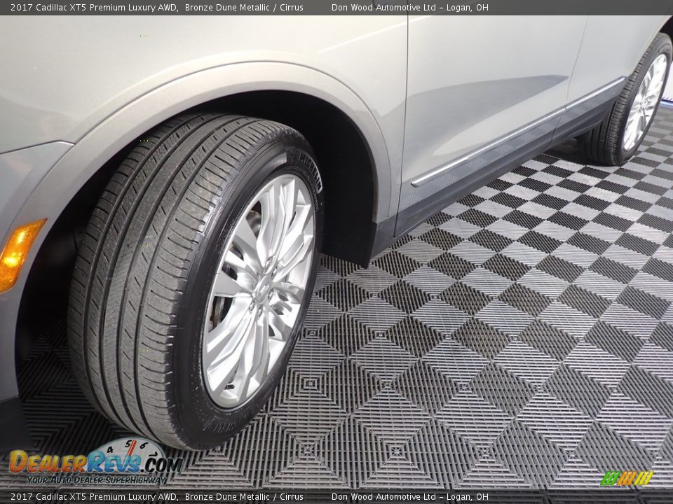 2017 Cadillac XT5 Premium Luxury AWD Bronze Dune Metallic / Cirrus Photo #13