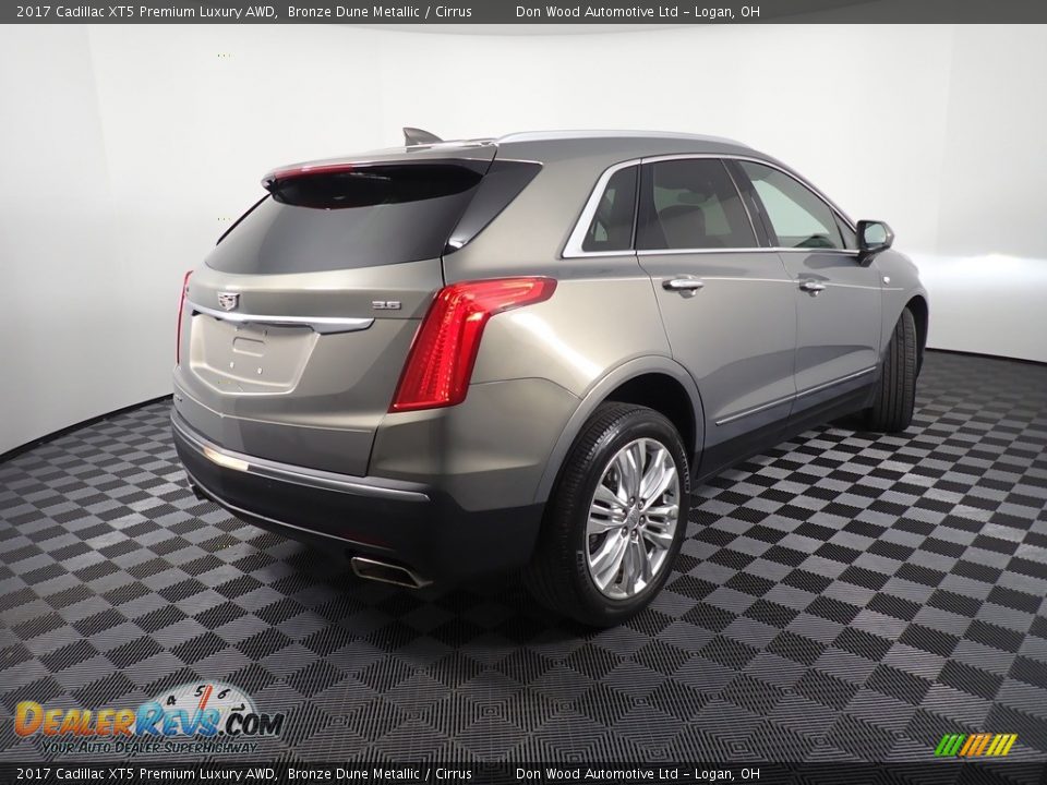 2017 Cadillac XT5 Premium Luxury AWD Bronze Dune Metallic / Cirrus Photo #21