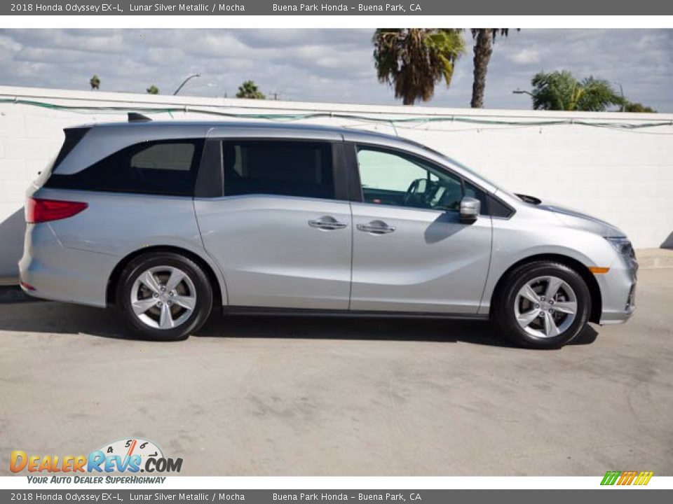 2018 Honda Odyssey EX-L Lunar Silver Metallic / Mocha Photo #12