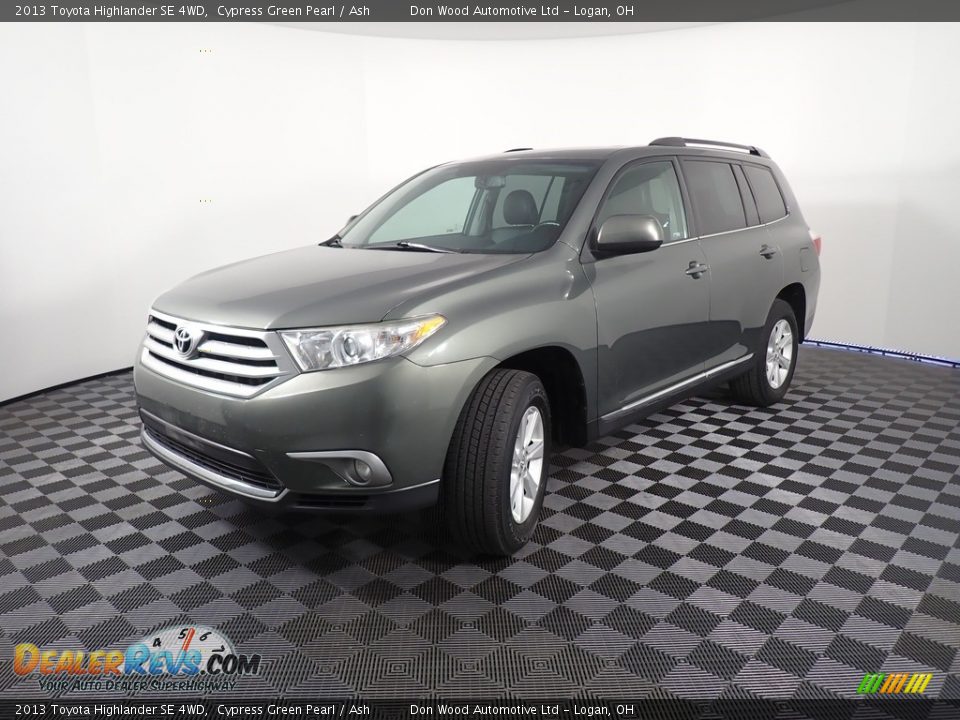 2013 Toyota Highlander SE 4WD Cypress Green Pearl / Ash Photo #9