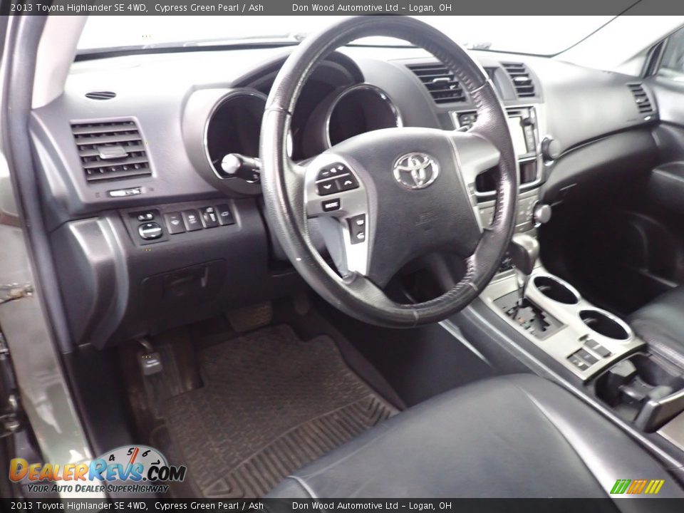 2013 Toyota Highlander SE 4WD Cypress Green Pearl / Ash Photo #36