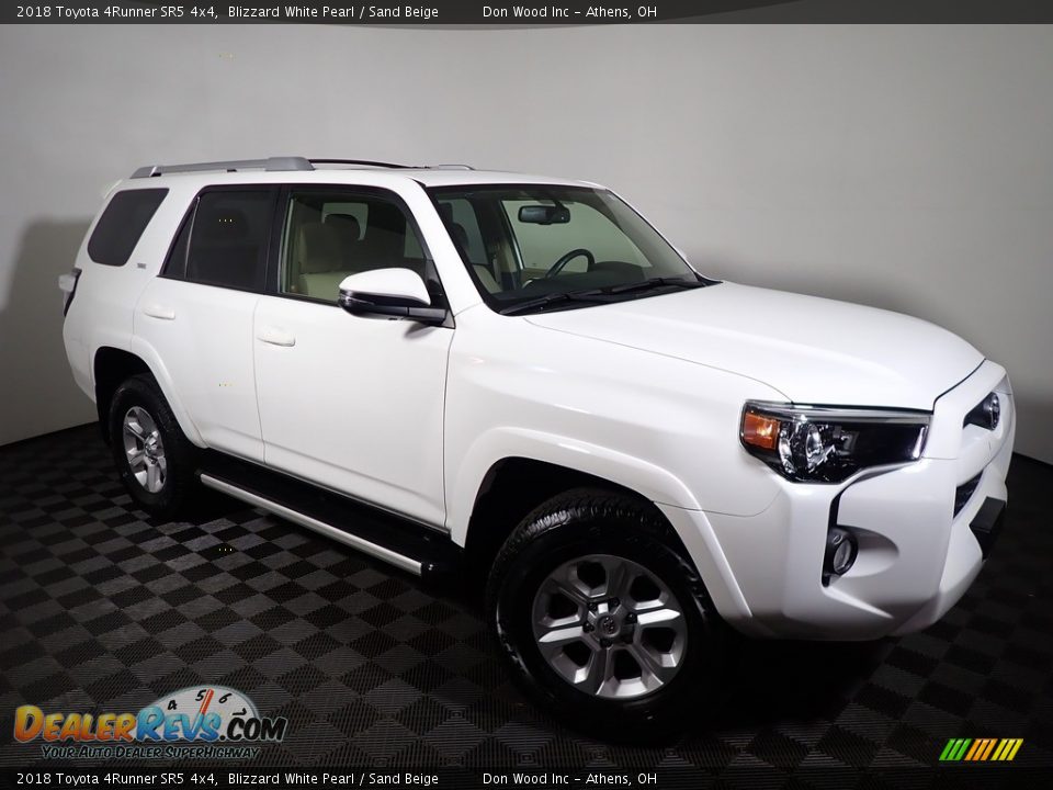 2018 Toyota 4Runner SR5 4x4 Blizzard White Pearl / Sand Beige Photo #2