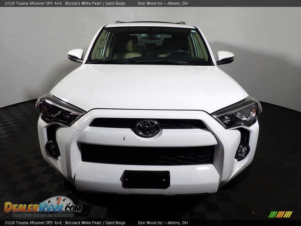 2018 Toyota 4Runner SR5 4x4 Blizzard White Pearl / Sand Beige Photo #4