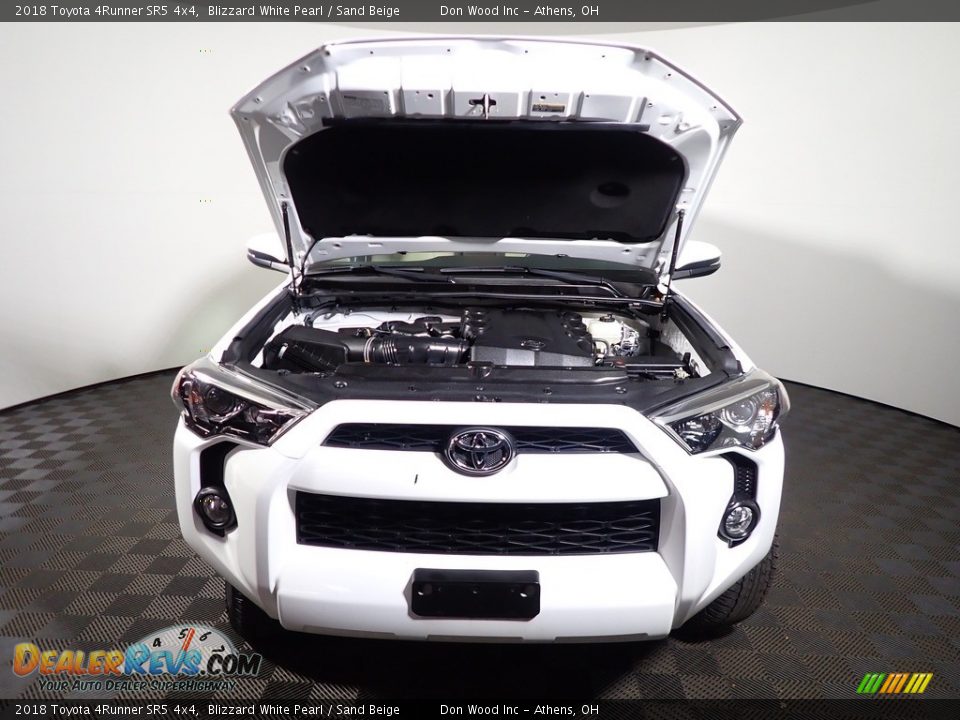 2018 Toyota 4Runner SR5 4x4 Blizzard White Pearl / Sand Beige Photo #5