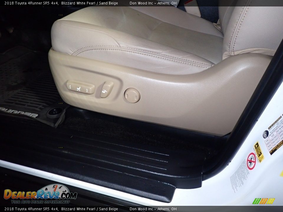 2018 Toyota 4Runner SR5 4x4 Blizzard White Pearl / Sand Beige Photo #18