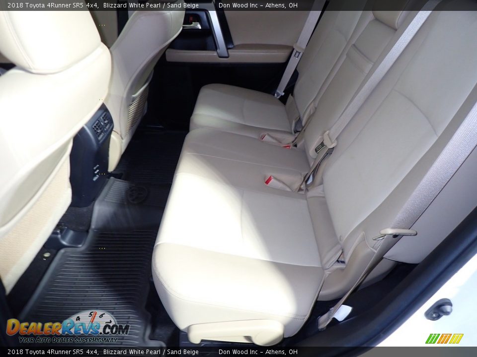 2018 Toyota 4Runner SR5 4x4 Blizzard White Pearl / Sand Beige Photo #22