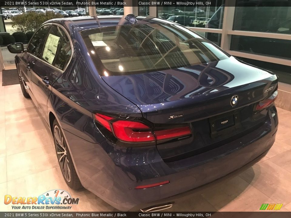 2021 BMW 5 Series 530i xDrive Sedan Phytonic Blue Metallic / Black Photo #2