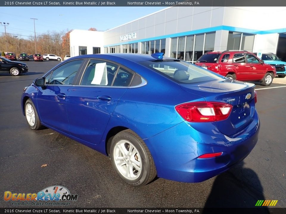 2016 Chevrolet Cruze LT Sedan Kinetic Blue Metallic / Jet Black Photo #4