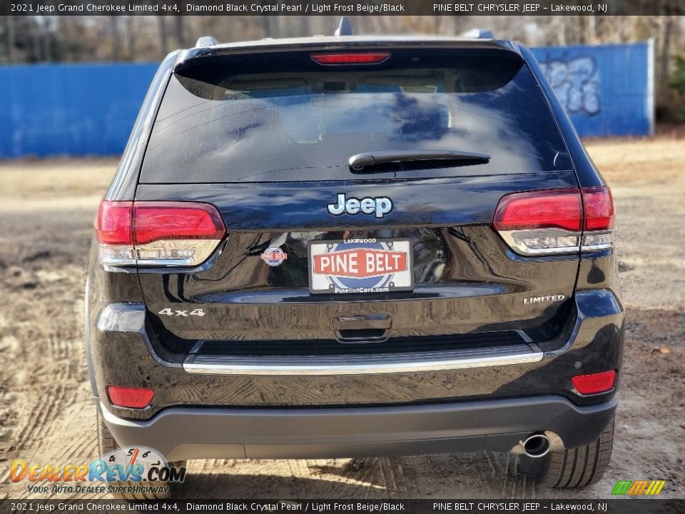 2021 Jeep Grand Cherokee Limited 4x4 Diamond Black Crystal Pearl / Light Frost Beige/Black Photo #7