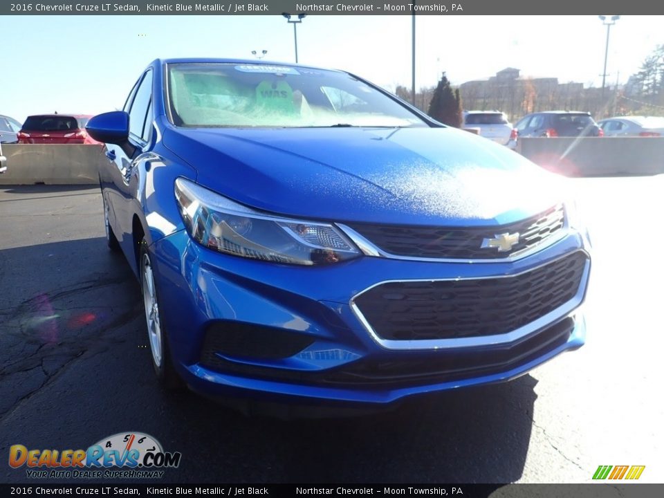 2016 Chevrolet Cruze LT Sedan Kinetic Blue Metallic / Jet Black Photo #12