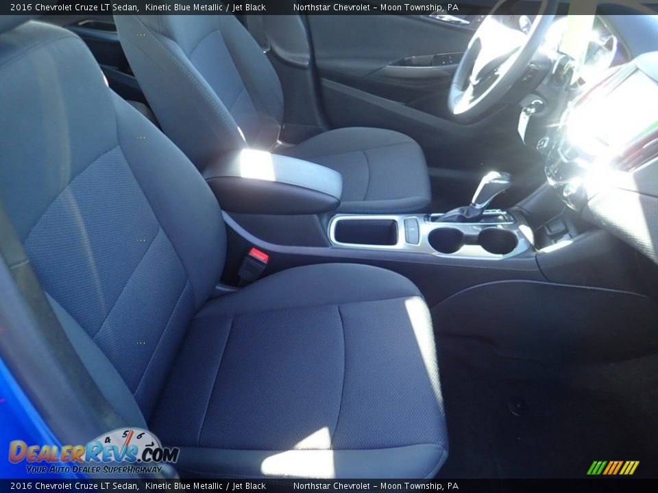 2016 Chevrolet Cruze LT Sedan Kinetic Blue Metallic / Jet Black Photo #15