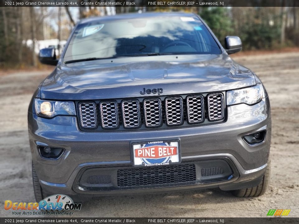 2021 Jeep Grand Cherokee Laredo 4x4 Granite Crystal Metallic / Black Photo #3