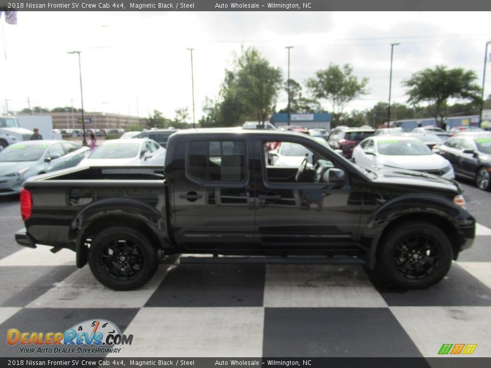 2018 Nissan Frontier SV Crew Cab 4x4 Magnetic Black / Steel Photo #3