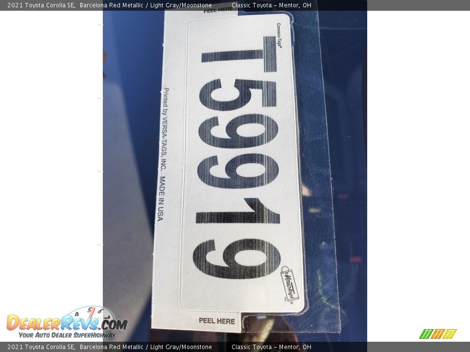 2021 Toyota Corolla SE Barcelona Red Metallic / Light Gray/Moonstone Photo #5