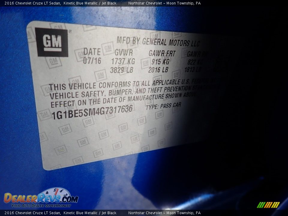 2016 Chevrolet Cruze LT Sedan Kinetic Blue Metallic / Jet Black Photo #28