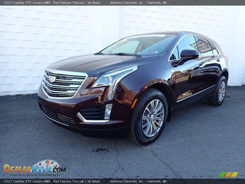 2017 Cadillac XT5 Luxury AWD Red Passion Tintcoat / Jet Black Photo #2