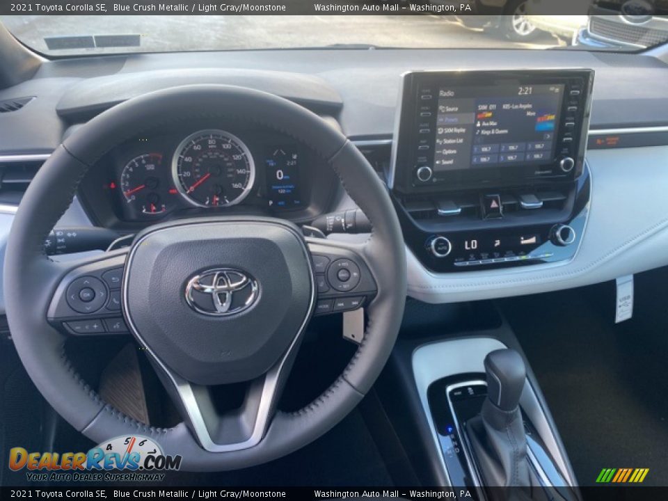 Dashboard of 2021 Toyota Corolla SE Photo #18