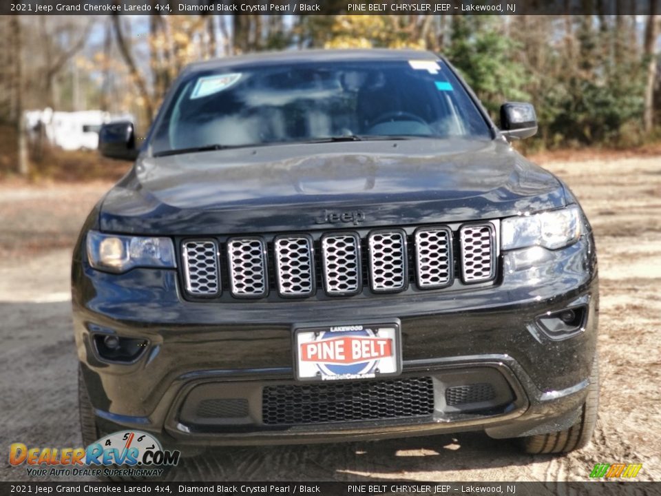 2021 Jeep Grand Cherokee Laredo 4x4 Diamond Black Crystal Pearl / Black Photo #3