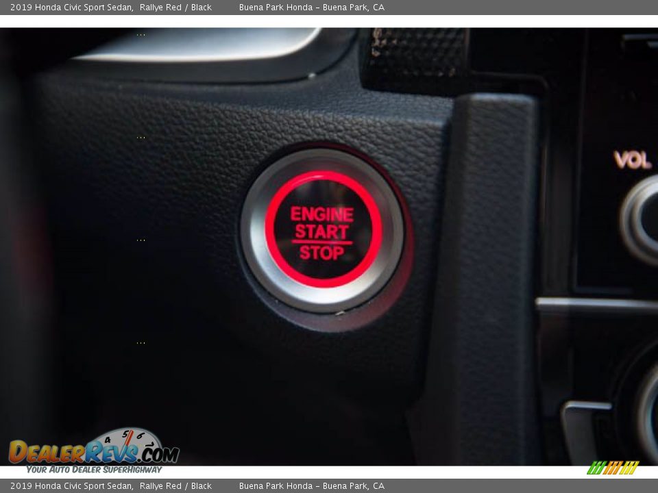 2019 Honda Civic Sport Sedan Rallye Red / Black Photo #16