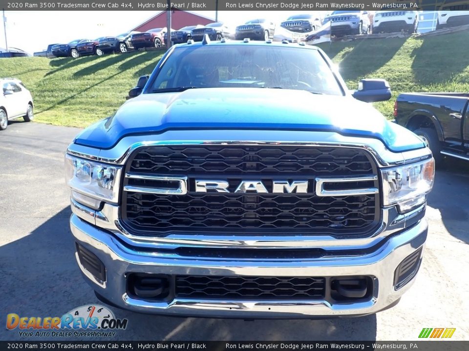 2020 Ram 3500 Tradesman Crew Cab 4x4 Hydro Blue Pearl / Black Photo #8