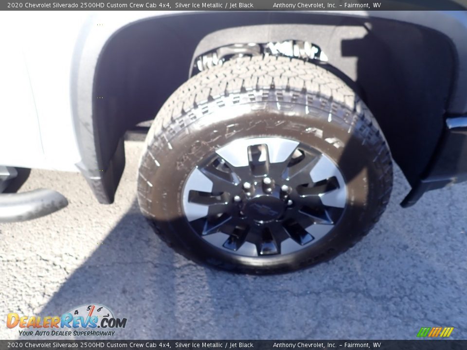 2020 Chevrolet Silverado 2500HD Custom Crew Cab 4x4 Silver Ice Metallic / Jet Black Photo #2