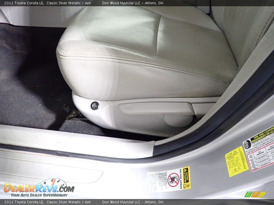 2011 Toyota Corolla LE Classic Silver Metallic / Ash Photo #17
