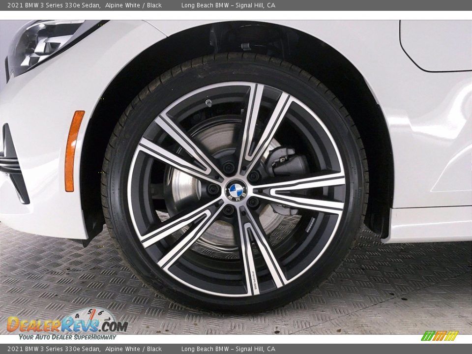 2021 BMW 3 Series 330e Sedan Alpine White / Black Photo #12