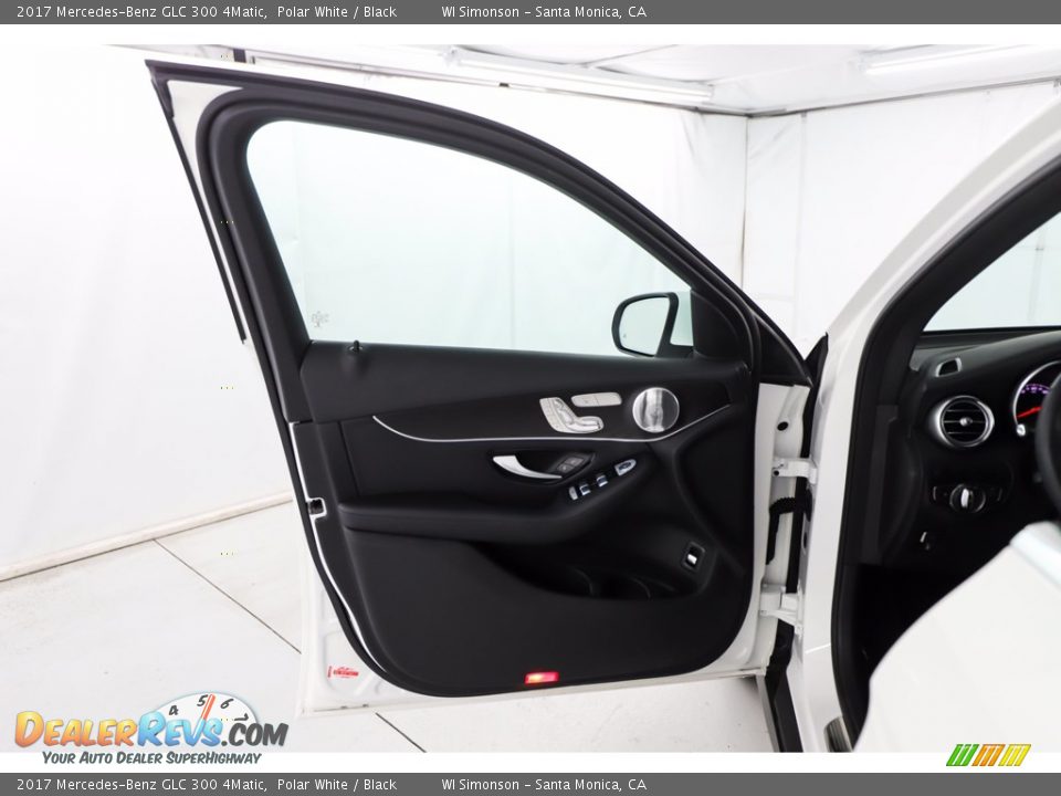 2017 Mercedes-Benz GLC 300 4Matic Polar White / Black Photo #20