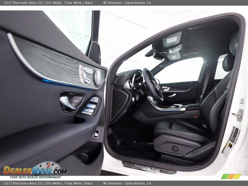 2017 Mercedes-Benz GLC 300 4Matic Polar White / Black Photo #21