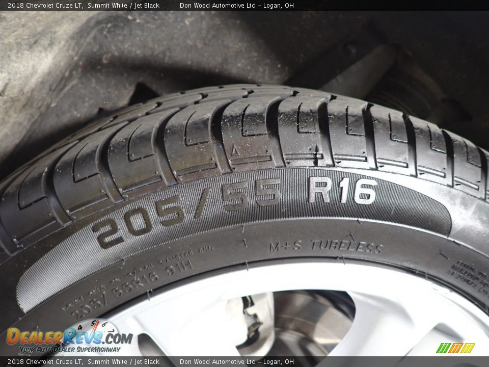 2018 Chevrolet Cruze LT Summit White / Jet Black Photo #17