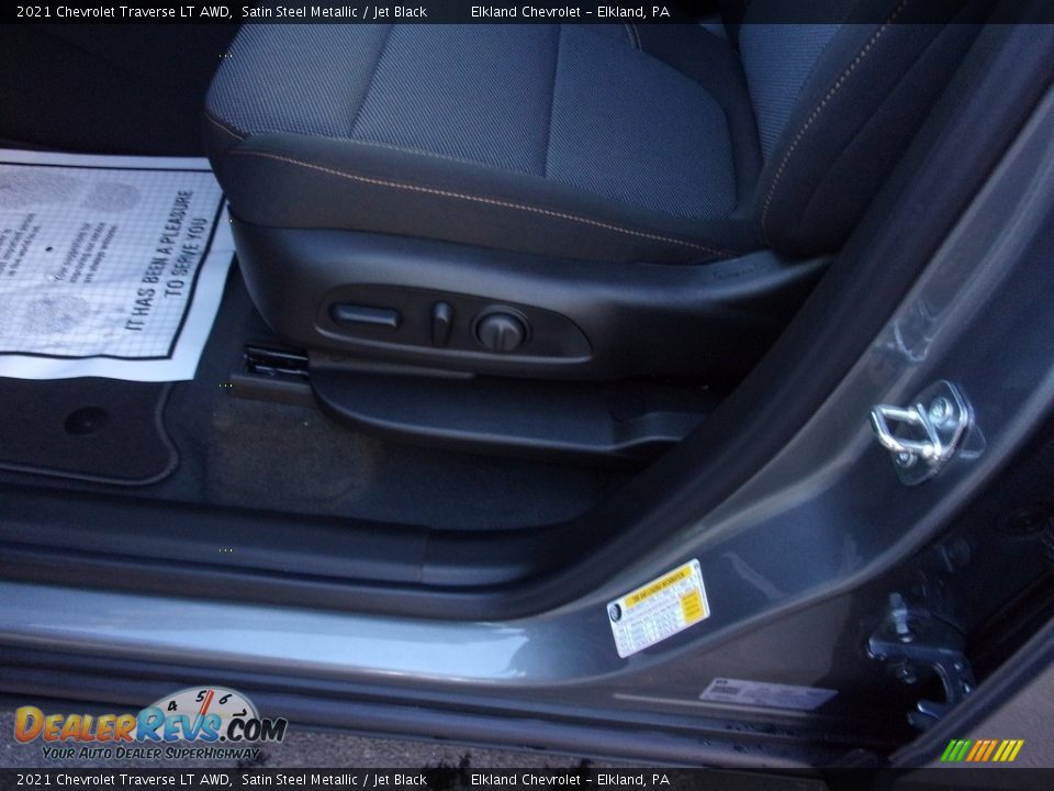 2021 Chevrolet Traverse LT AWD Satin Steel Metallic / Jet Black Photo #14