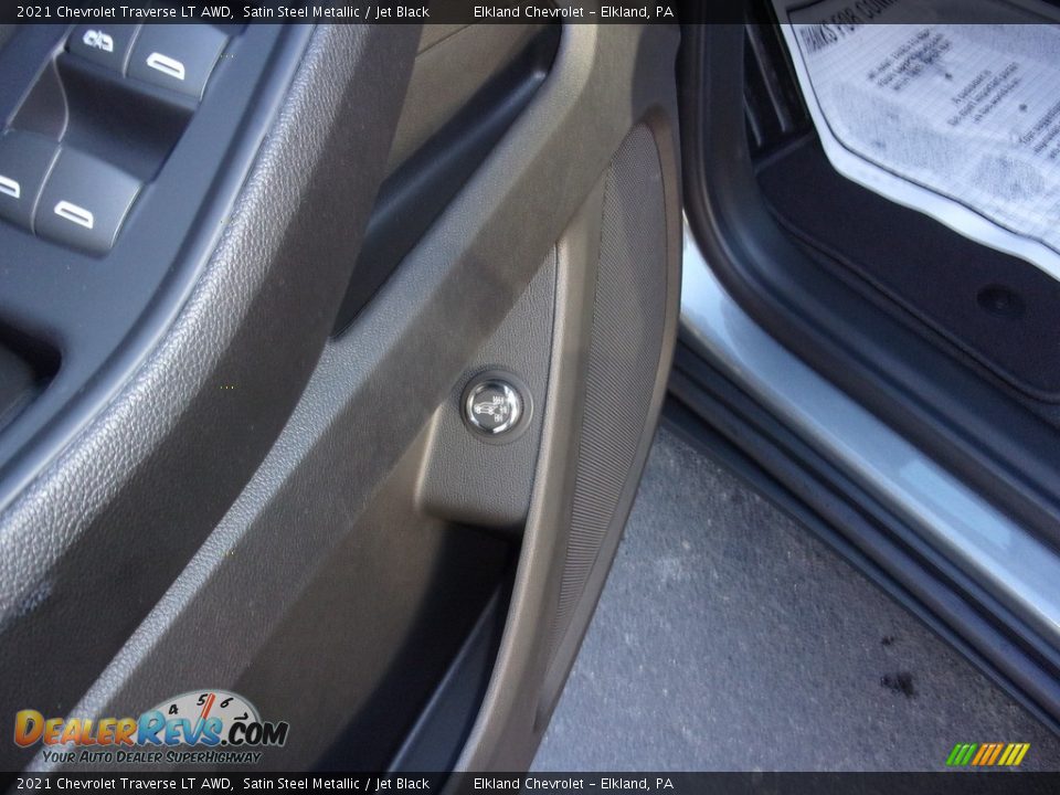 2021 Chevrolet Traverse LT AWD Satin Steel Metallic / Jet Black Photo #16