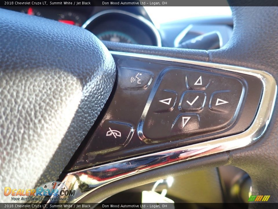 2018 Chevrolet Cruze LT Summit White / Jet Black Photo #23