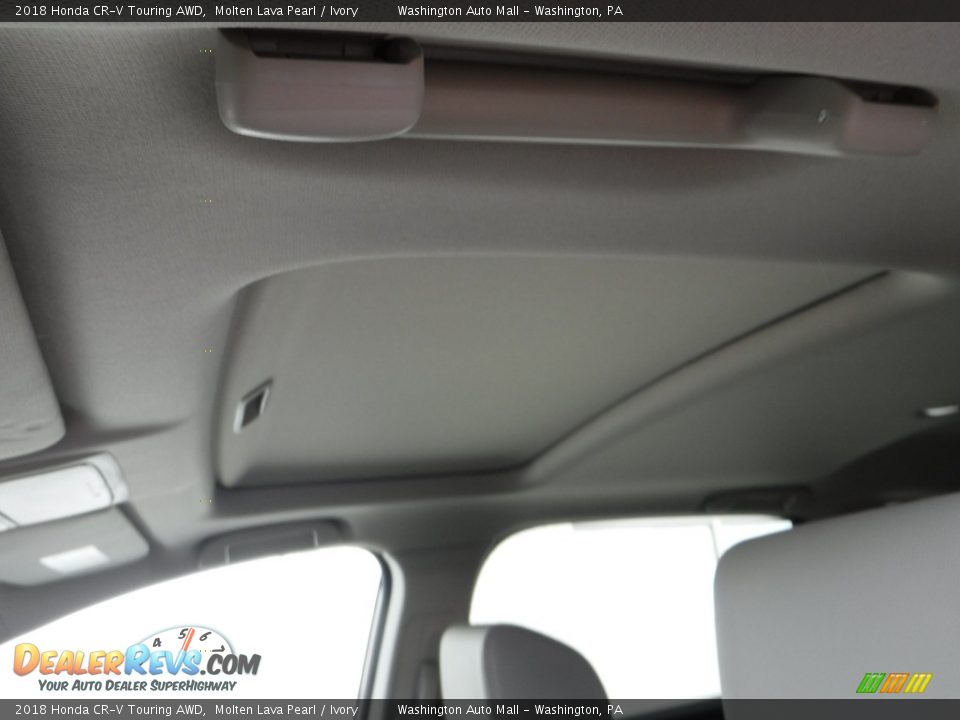 2018 Honda CR-V Touring AWD Molten Lava Pearl / Ivory Photo #11