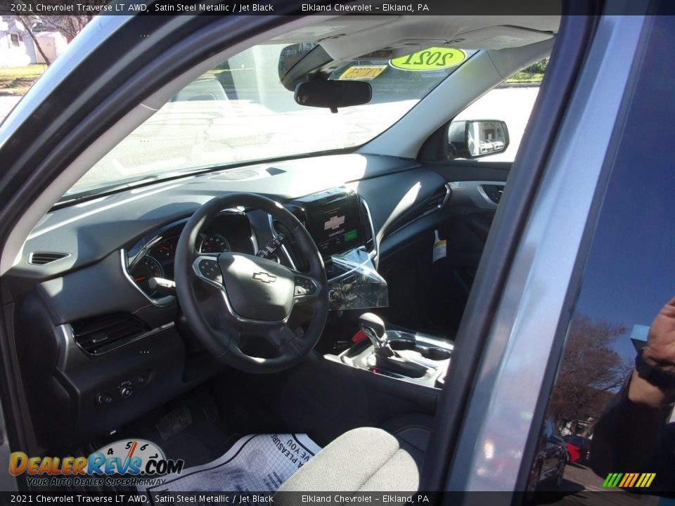2021 Chevrolet Traverse LT AWD Satin Steel Metallic / Jet Black Photo #13