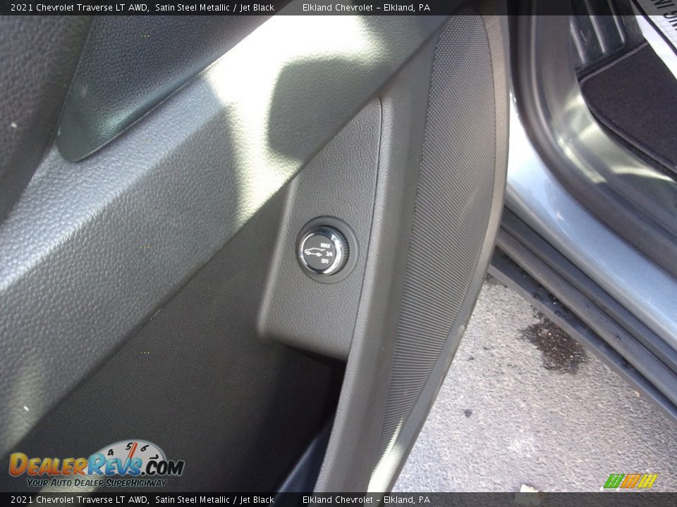 2021 Chevrolet Traverse LT AWD Satin Steel Metallic / Jet Black Photo #18