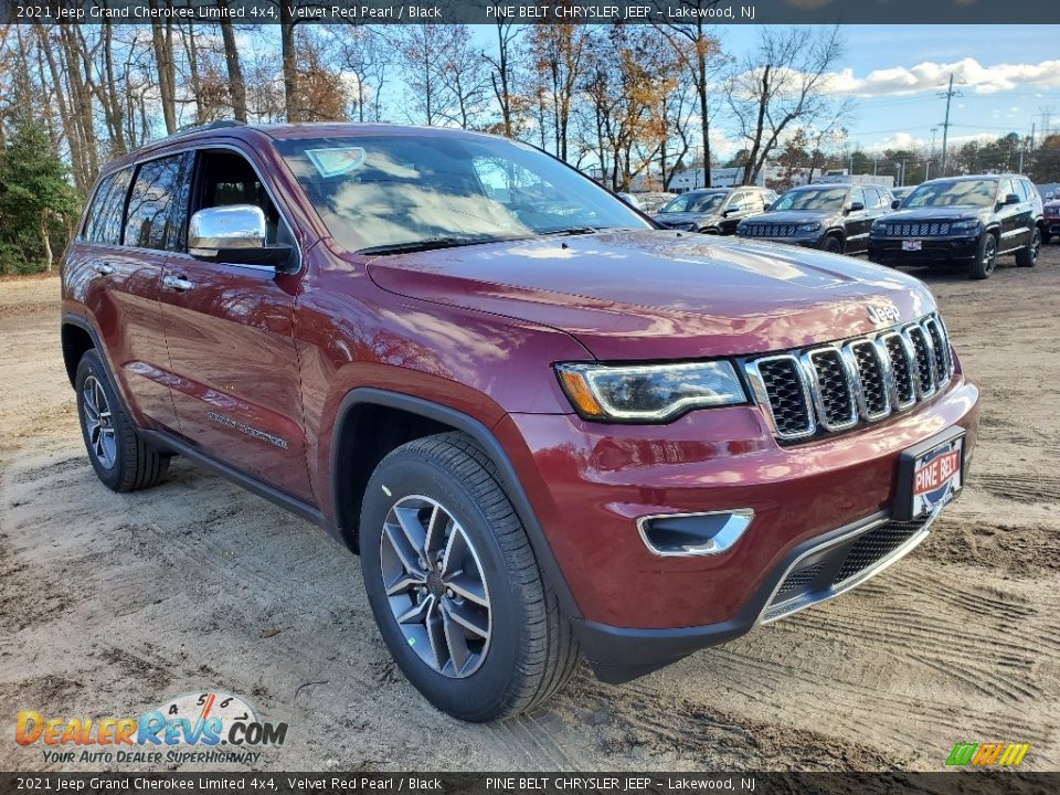 2021 Jeep Grand Cherokee Limited 4x4 Velvet Red Pearl / Black Photo #1