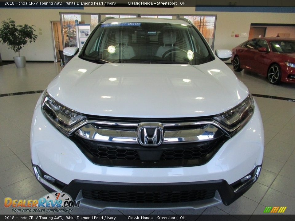 2018 Honda CR-V Touring AWD White Diamond Pearl / Ivory Photo #2