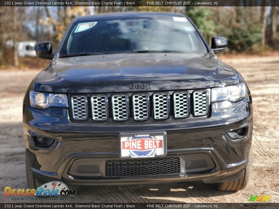 2021 Jeep Grand Cherokee Laredo 4x4 Diamond Black Crystal Pearl / Black Photo #3